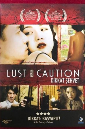 Dikkat Şehvet izle (2007)